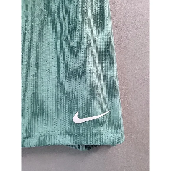 NEW Nike Tour Women's Dri-FIT ADV Golf Skirt Skort $85 Textured Emerald Green XS - Picture 4 of 14